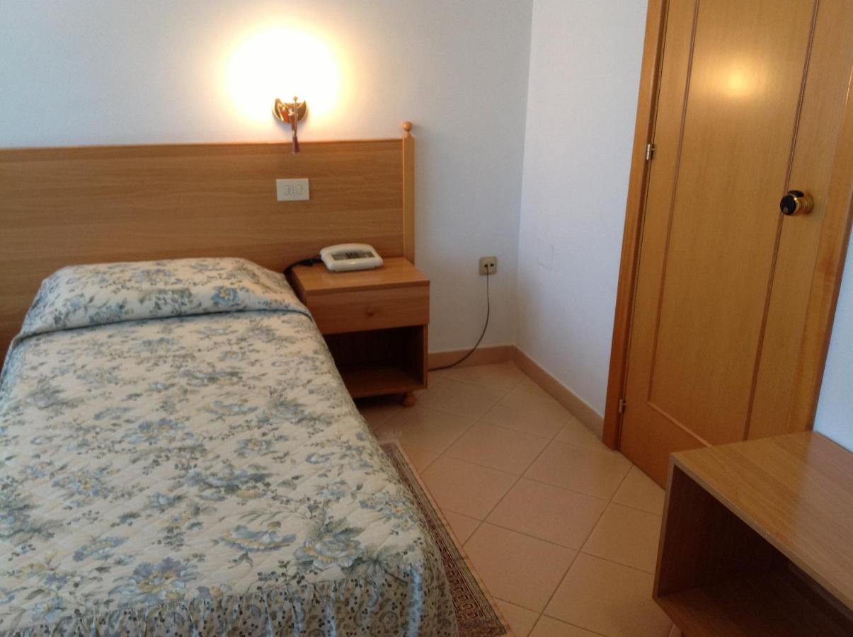 Hotel Castello メザーニェ 部屋 写真